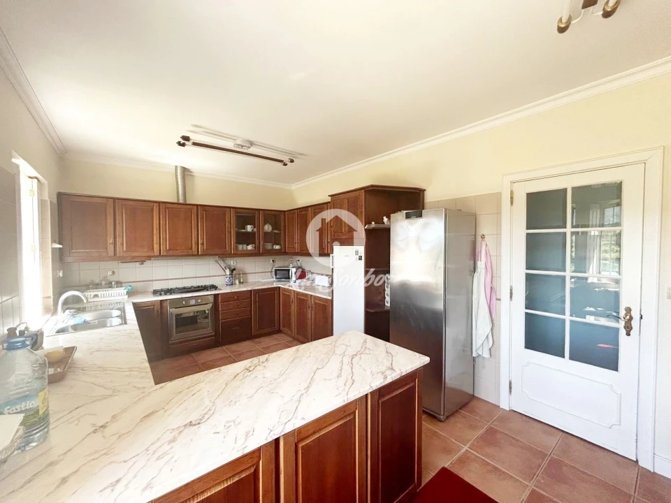 Quinta T6 para Venda em Arcozelo Foto 11