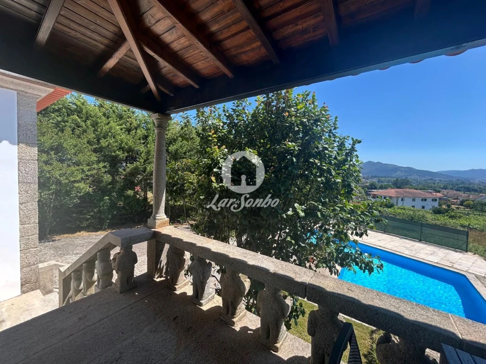 Quinta T6 para Venda em Arcozelo Foto 14