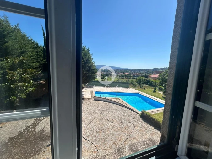 Quinta T6 para Venda em Arcozelo Foto 17