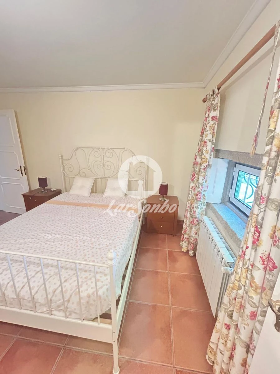 Quinta T6 para Venda em Arcozelo Foto 24