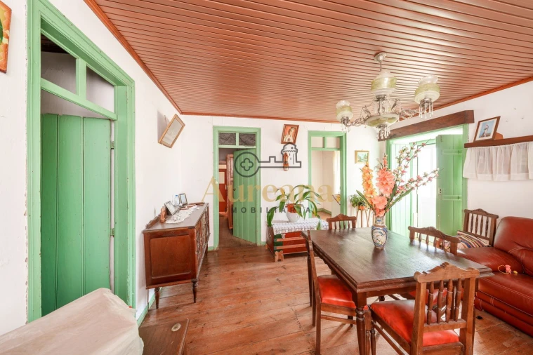 Moradia T2 para Venda em Atouguia Foto 5