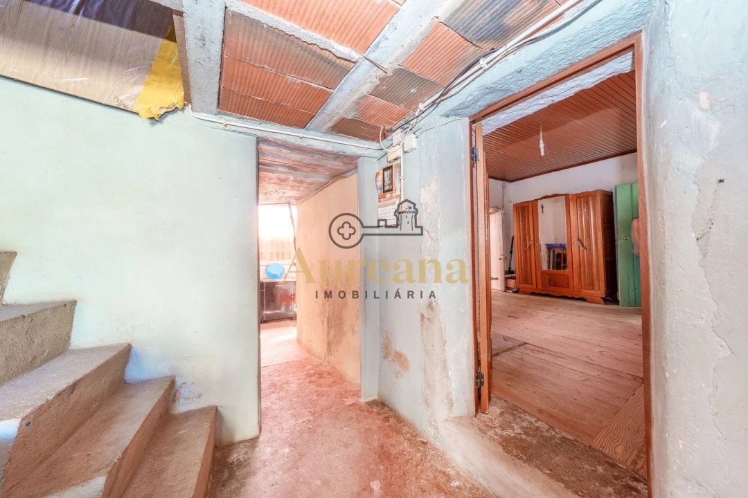 Moradia T2 para Venda em Atouguia Foto 11