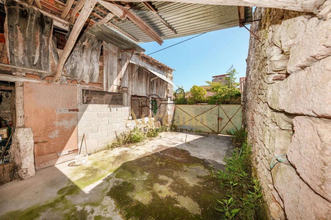 Terreno para Venda em Atouguia Foto 3