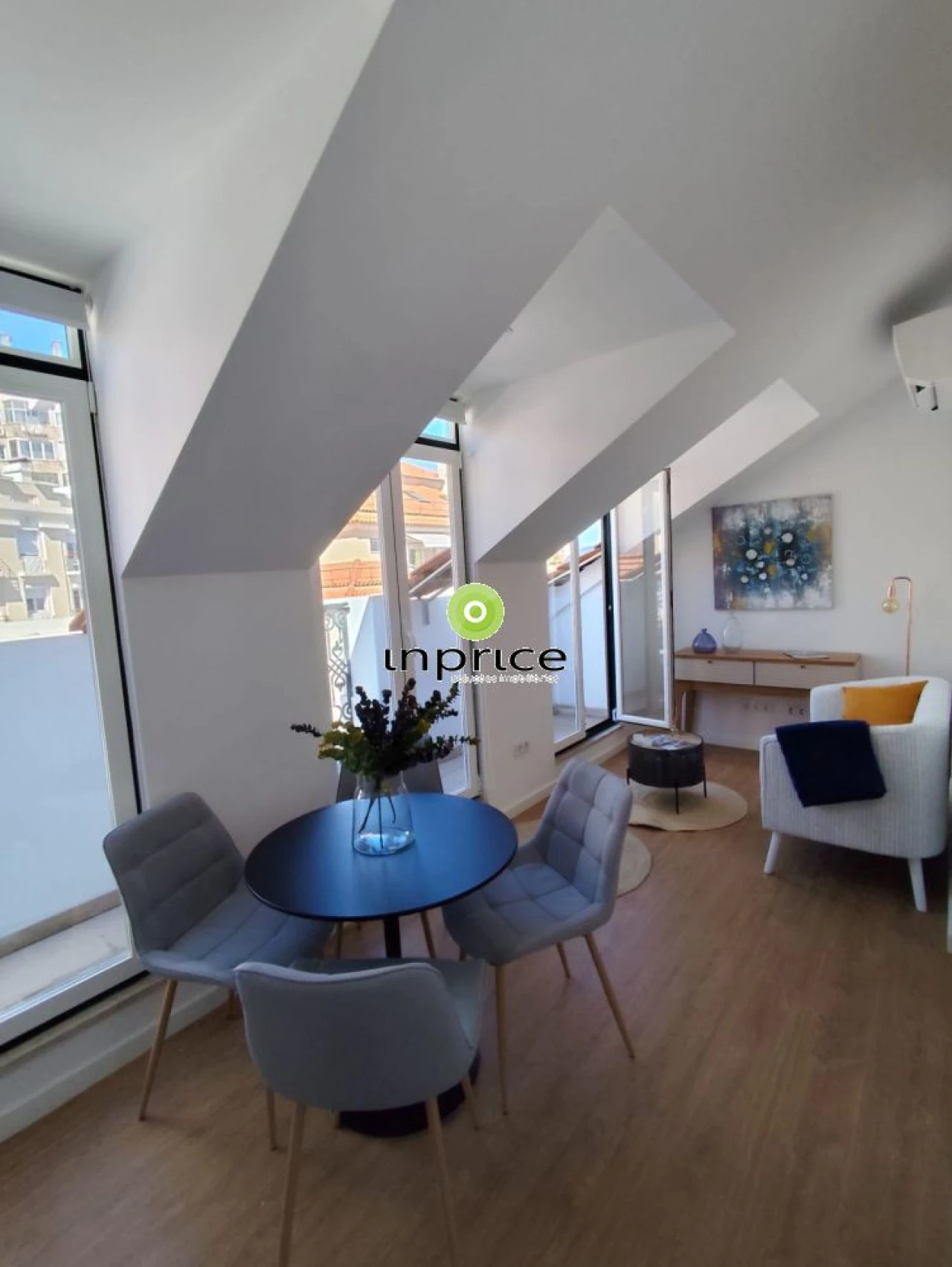 Apartamento T2 para Venda em São Vicente Foto 1