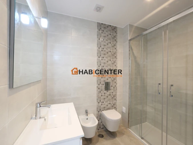 Apartamento T1 para Venda em Nazare Foto 12