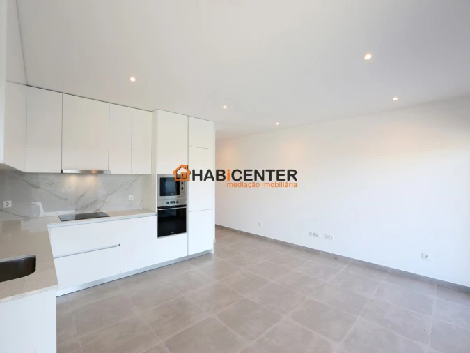 Apartamento T1 para Venda em Nazare Foto 9