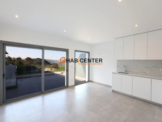 Apartamento T1 para Venda em Nazare Foto 7