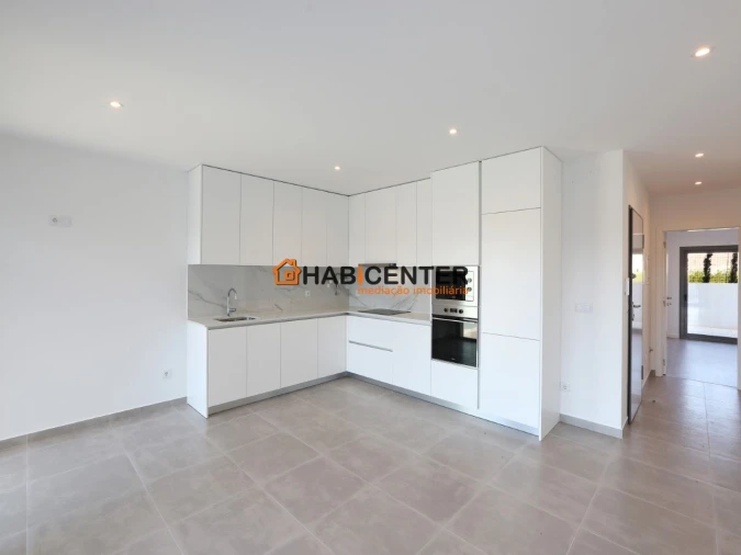 Apartamento T1 para Venda em Nazare Foto 6