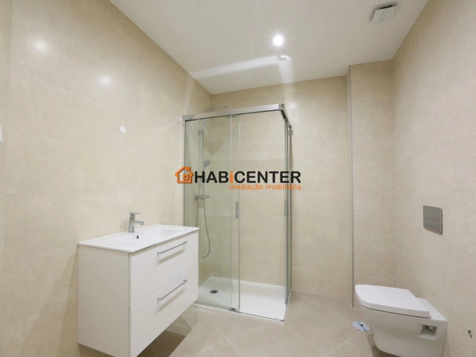 Apartamento T3 para Venda em Nazare Foto 16