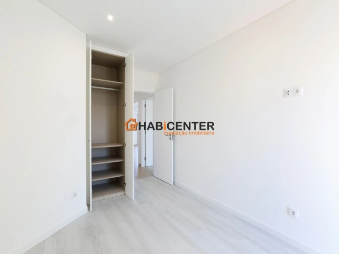 Apartamento T3 para Venda em Nazare Foto 20