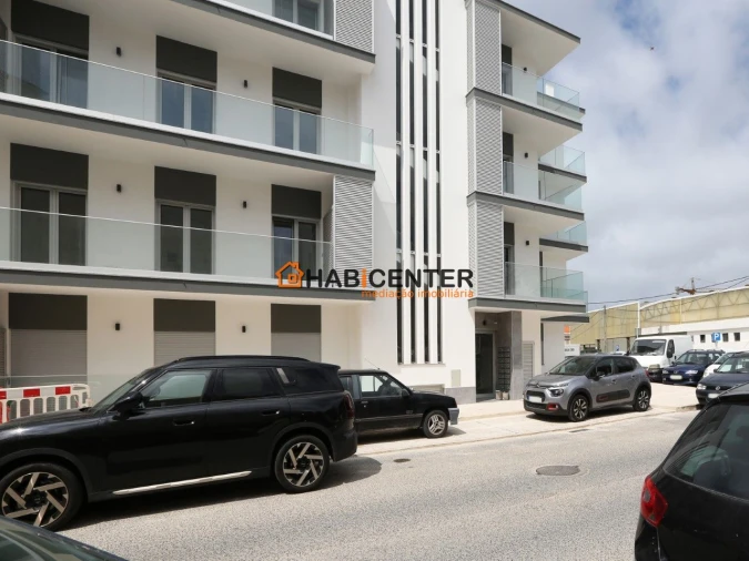 Apartamento T3 para Venda em Nazare Foto 1