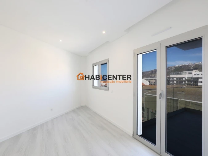 Apartamento T3 para Venda em Nazare Foto 13