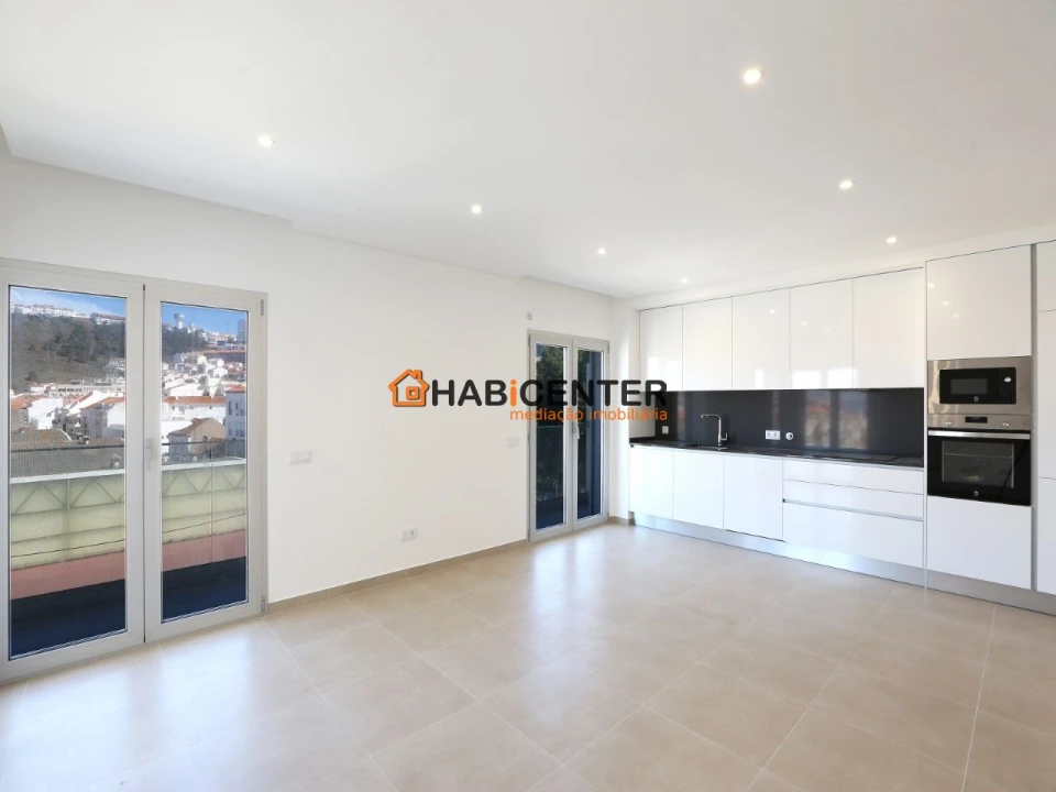 Apartamento T3 para Venda em Nazare Foto 6