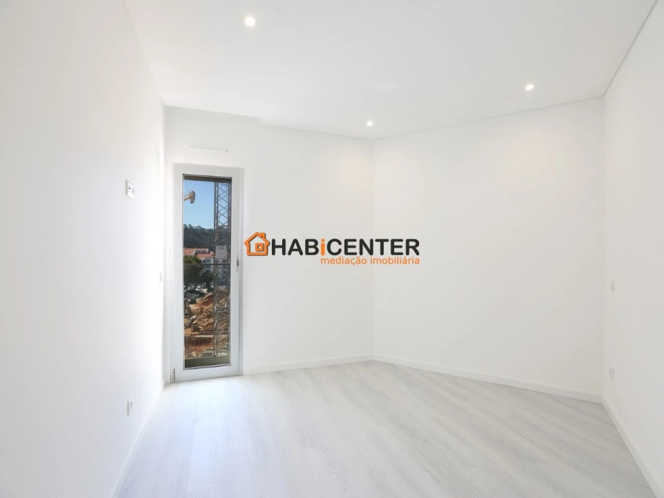 Apartamento T3 para Venda em Nazare Foto 18