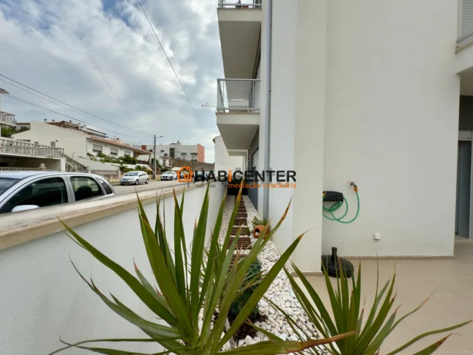 Apartamento T3 para Venda em Nazare Foto 3