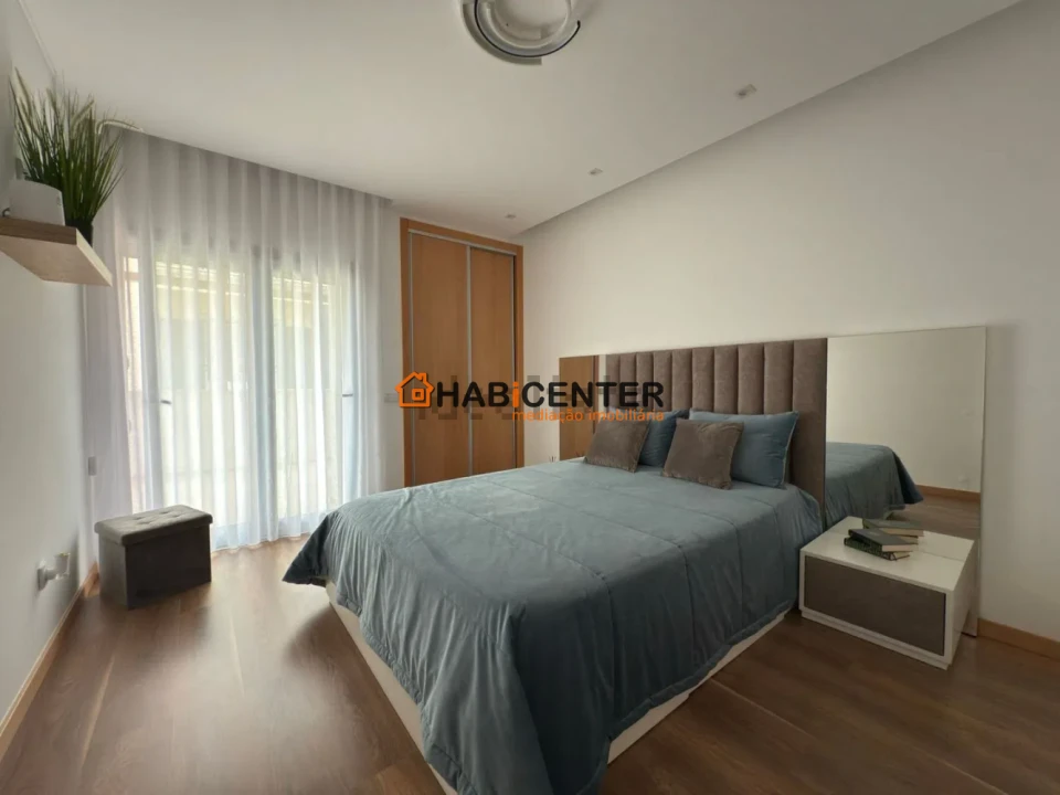 Apartamento T3 para Venda em Nazare Foto 17