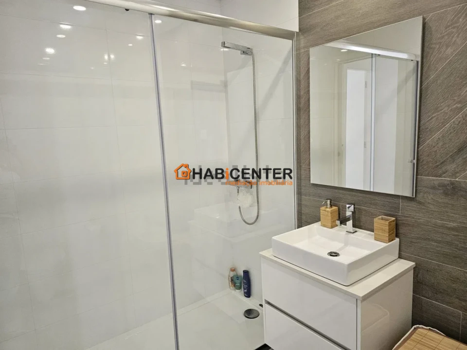 Apartamento T3 para Venda em Nazare Foto 19