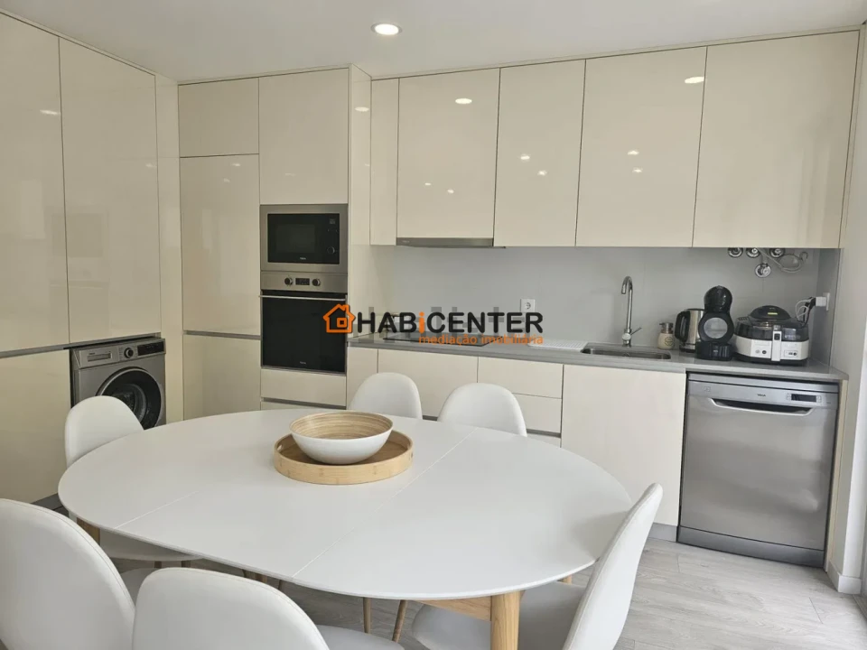 Apartamento T3 para Venda em Nazare Foto 3