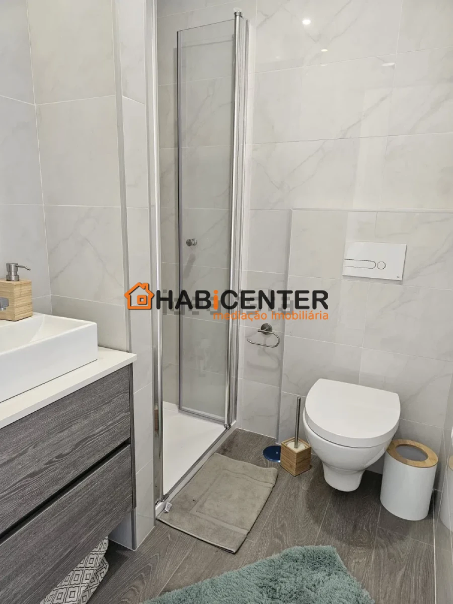 Apartamento T3 para Venda em Nazare Foto 17