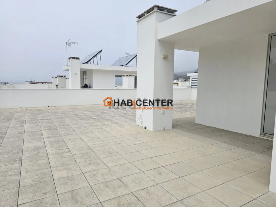 Apartamento T3 para Venda em Nazare Foto 2