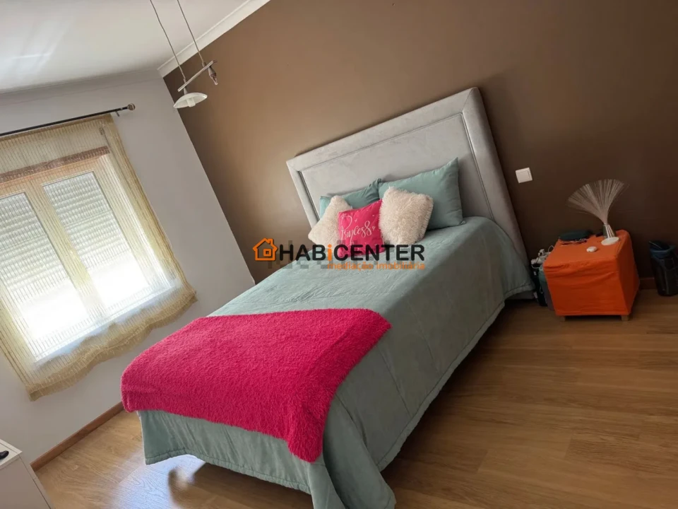 Apartamento T3 para Venda em Nazare Foto 11