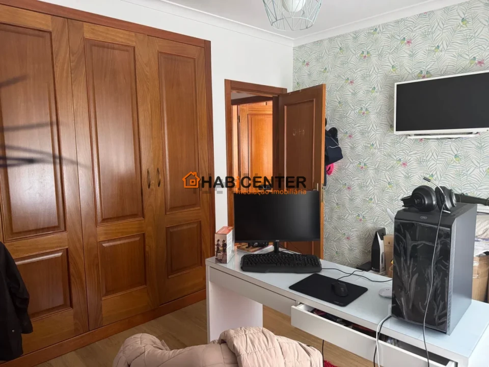 Apartamento T3 para Venda em Nazare Foto 9