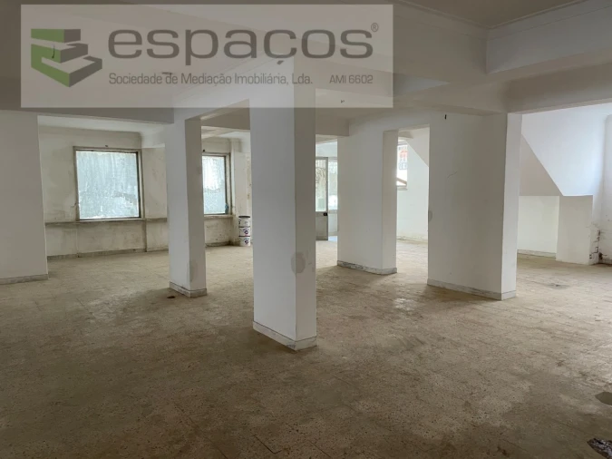 Loja para Venda em Agualva e Mira-Sintra Foto 4