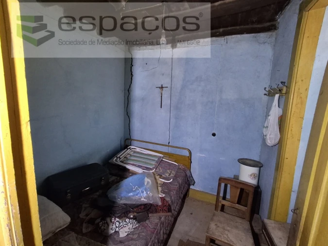 Moradia T2 para Venda em Lavacolhos Foto 6