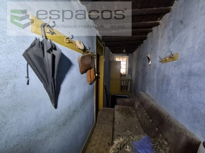 Moradia T2 para Venda em Lavacolhos Foto 10