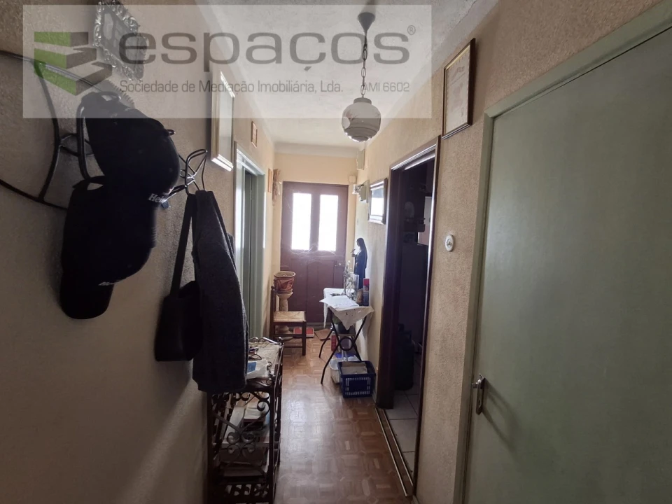 Moradia T3 para Venda em Lavacolhos Foto 8