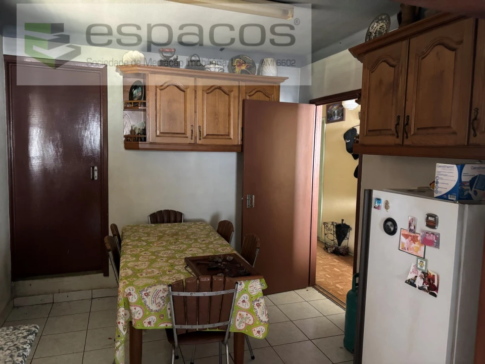 Moradia T3 para Venda em Lavacolhos Foto 7