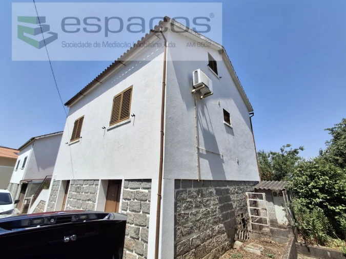 Moradia T3 para Venda em Lavacolhos Foto 28