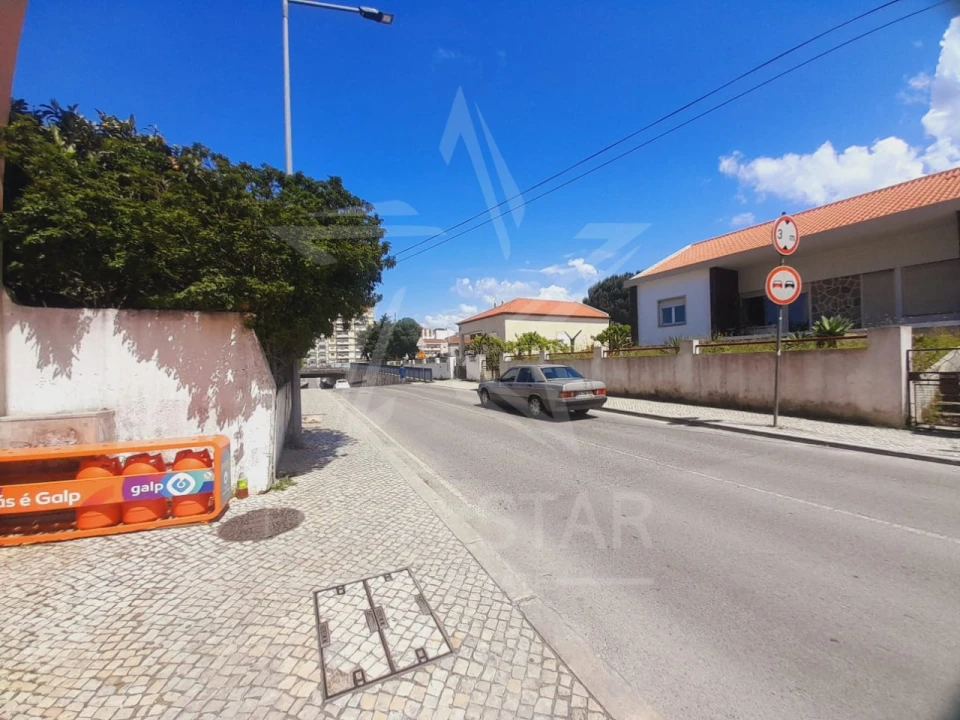 Loja para Venda em Caldas da Rainha - Santo Onofre e Serra do Bouro Foto 9