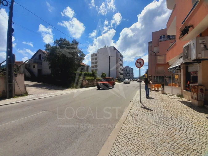 Loja para Venda em Caldas da Rainha - Santo Onofre e Serra do Bouro Foto 3