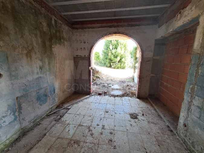 Moradia T3 para Venda em Salir de Matos Foto 12