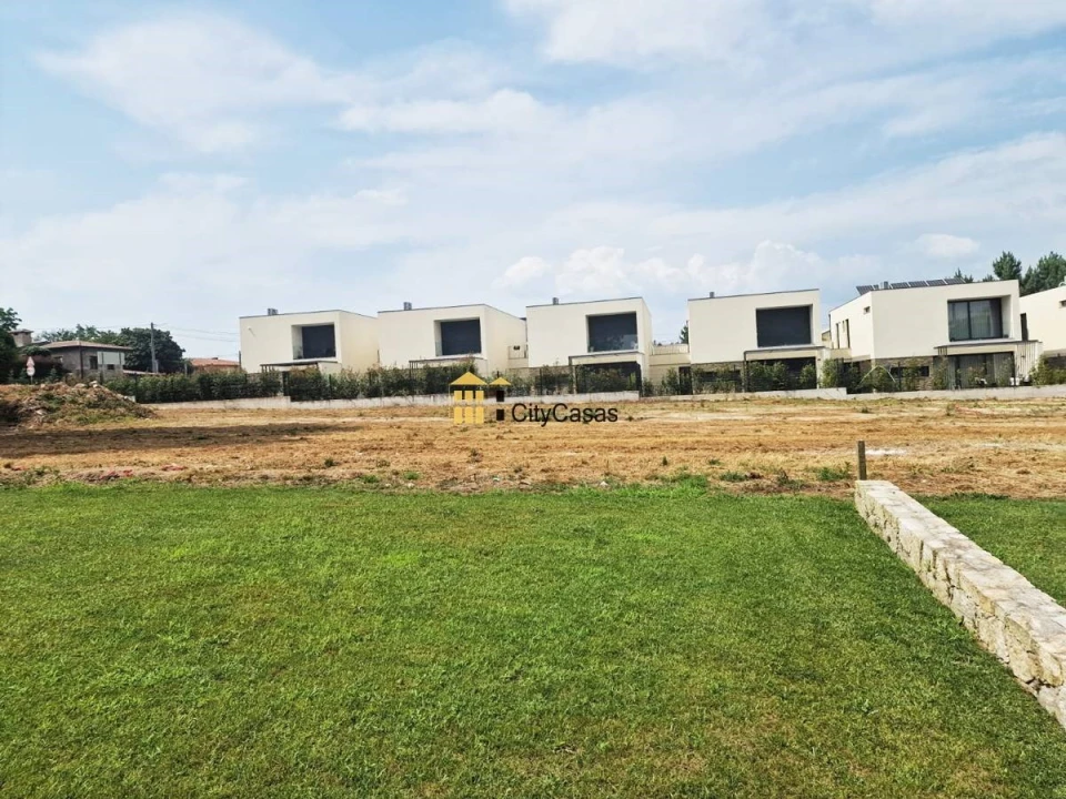 Terreno para Venda em Palmeira Foto 2