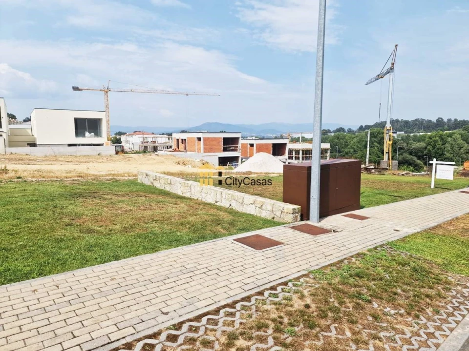 Moradia T3 para Venda em Palmeira Foto 18