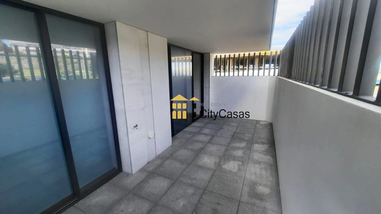 Apartamento T1 para Venda em Canidelo Foto 8