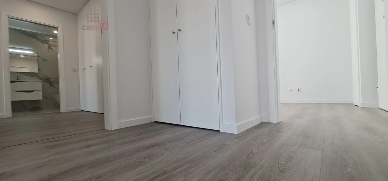 Apartamento T5 para Venda em Montijo e Afonsoeiro Foto 10