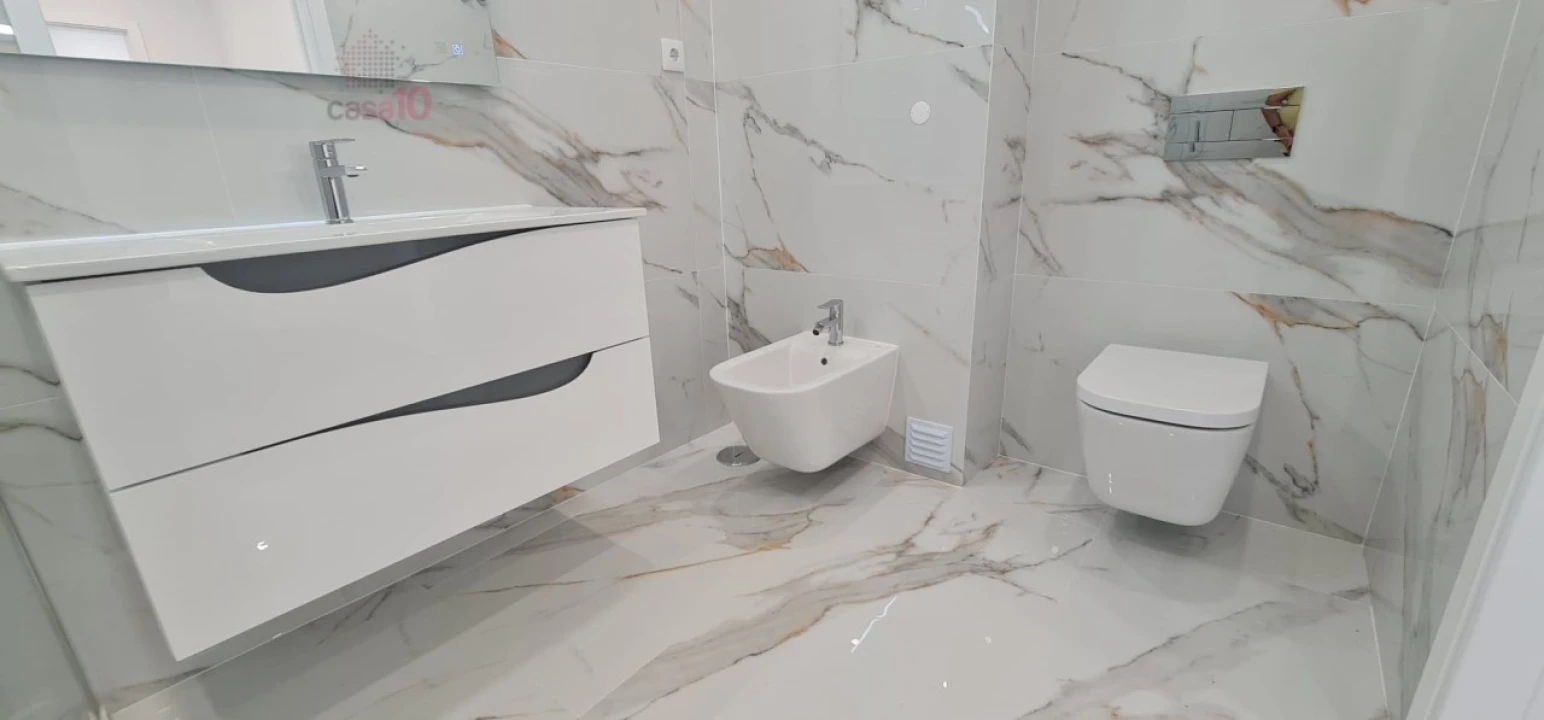 Apartamento T5 para Venda em Montijo e Afonsoeiro Foto 18