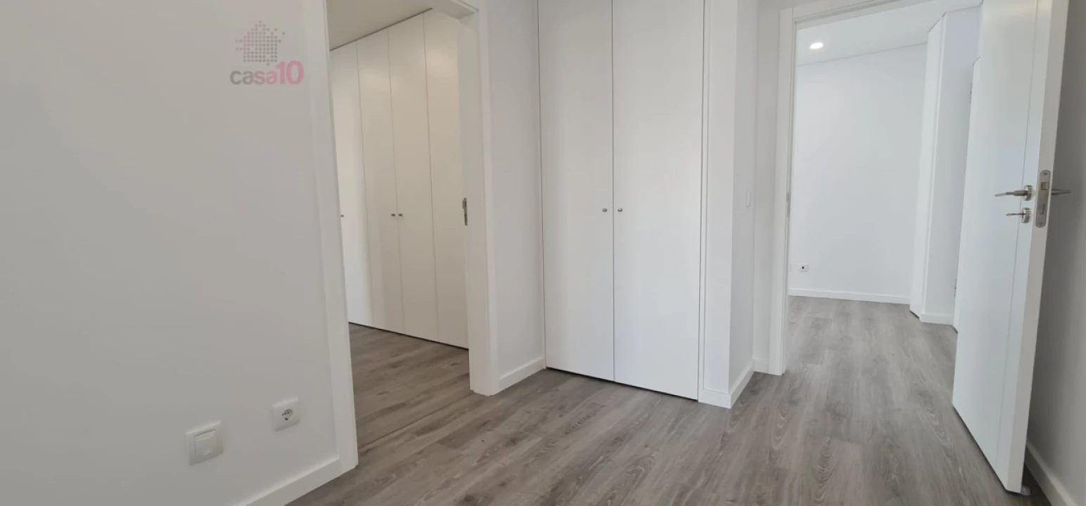 Apartamento T5 para Venda em Montijo e Afonsoeiro Foto 28