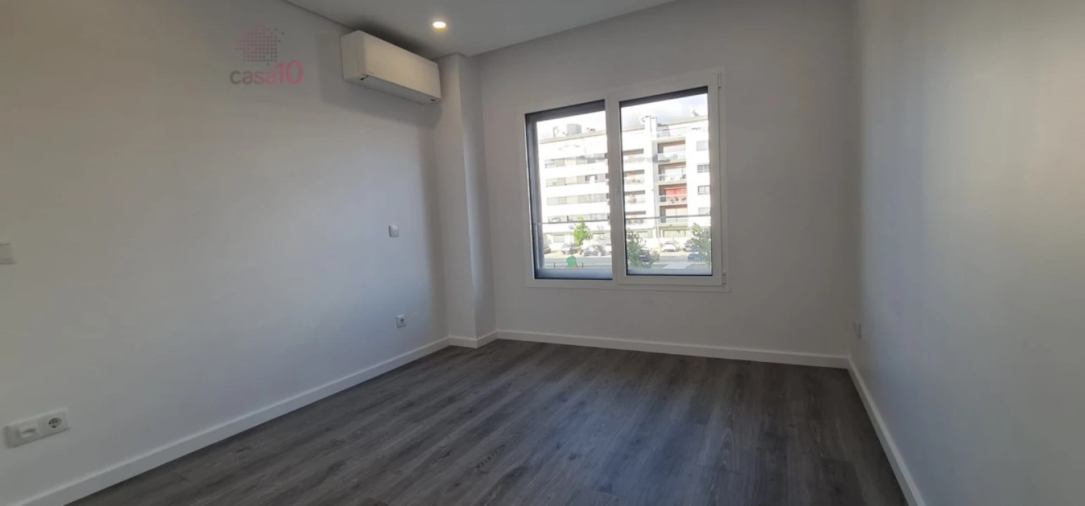 Apartamento T5 para Venda em Montijo e Afonsoeiro Foto 31