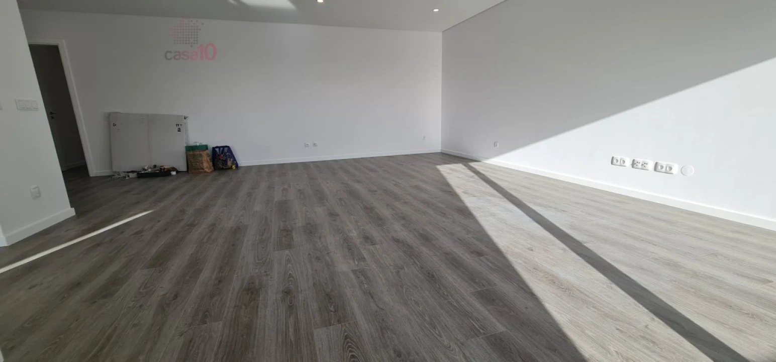 Apartamento T5 para Venda em Montijo e Afonsoeiro Foto 3