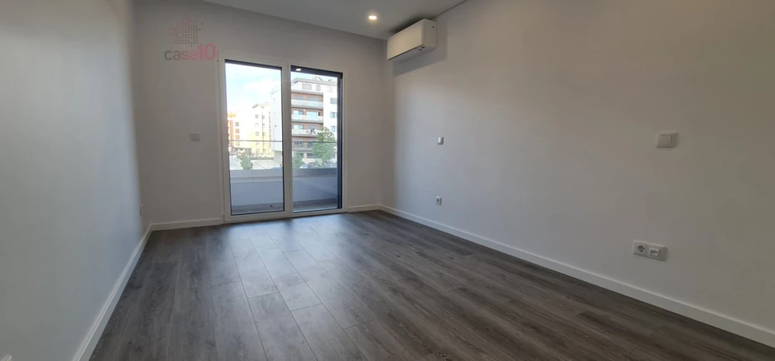 Apartamento T5 para Venda em Montijo e Afonsoeiro Foto 27