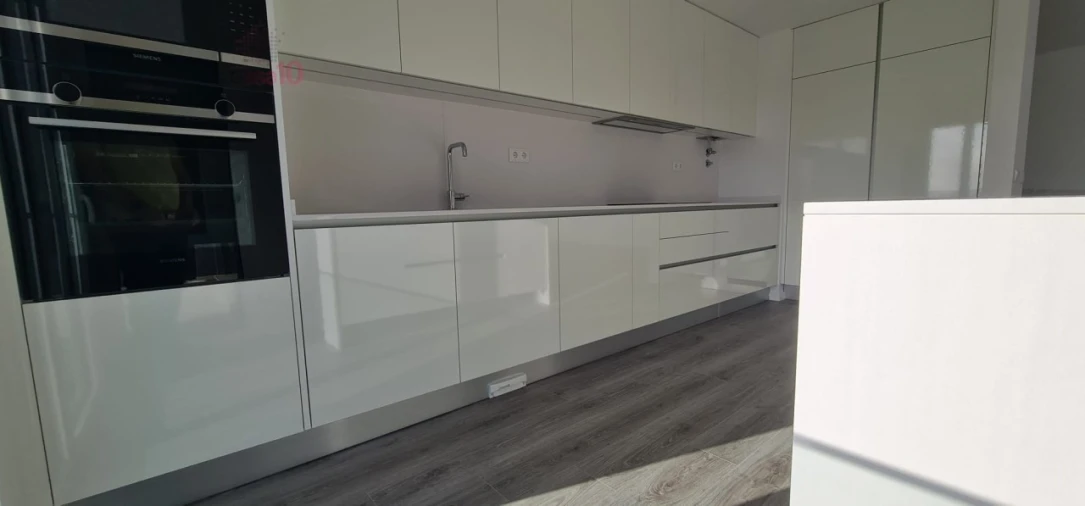 Apartamento T5 para Venda em Montijo e Afonsoeiro Foto 8