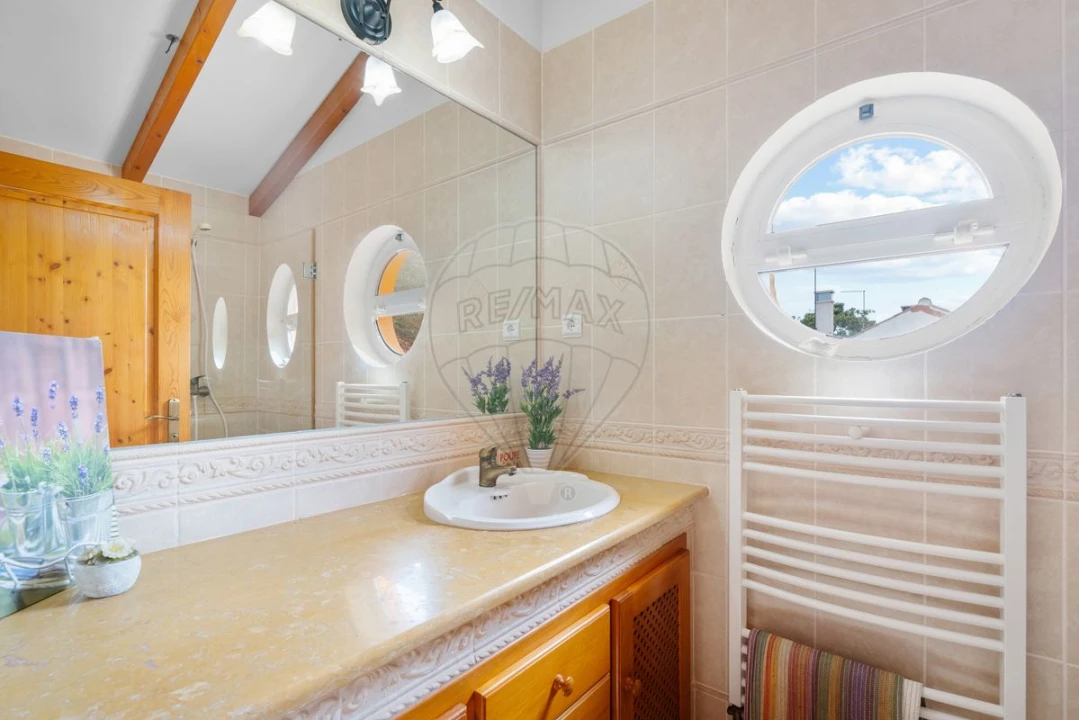 Moradia T7 para Venda em São Teotónio Foto 21