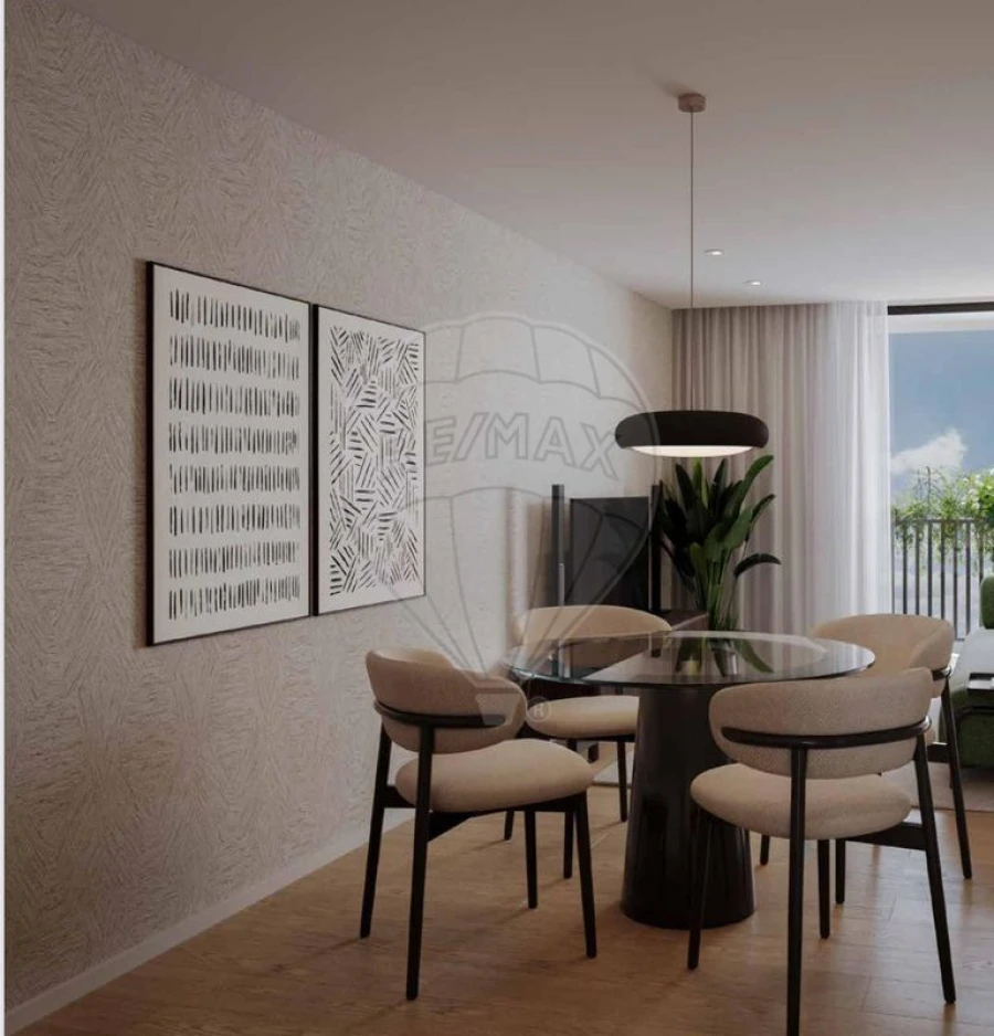 Apartamento T2 para Venda em Paranhos Foto 6