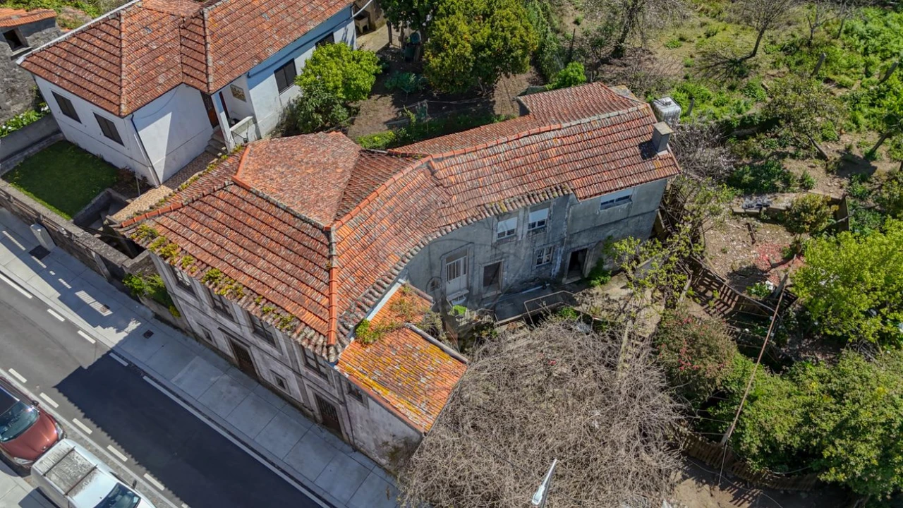 Prédio para Venda em Gondomar (São Cosme), Valbom e Jovim Foto 9