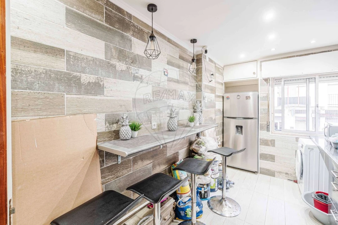 Apartamento T3 para Venda em Rio de Mouro Foto 15