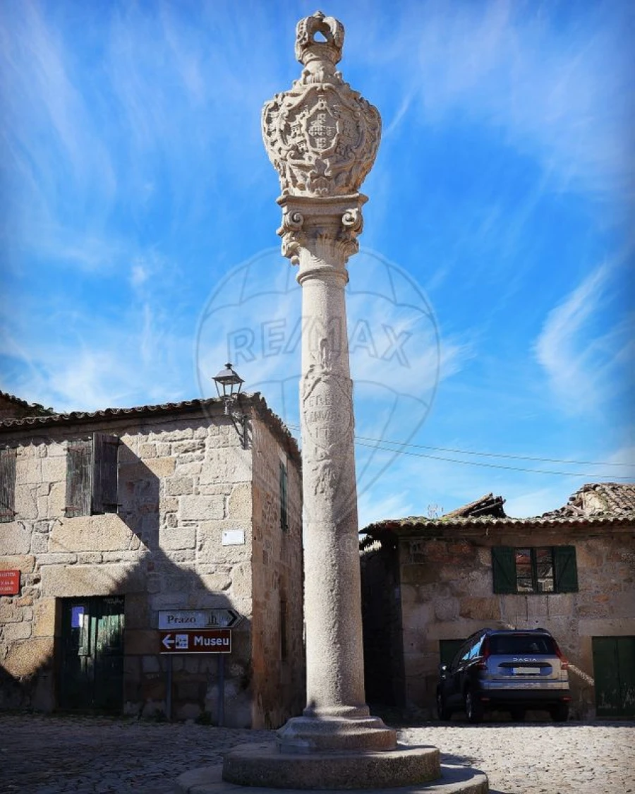 Moradia T1 para Venda em Freixo de Numão Foto 15